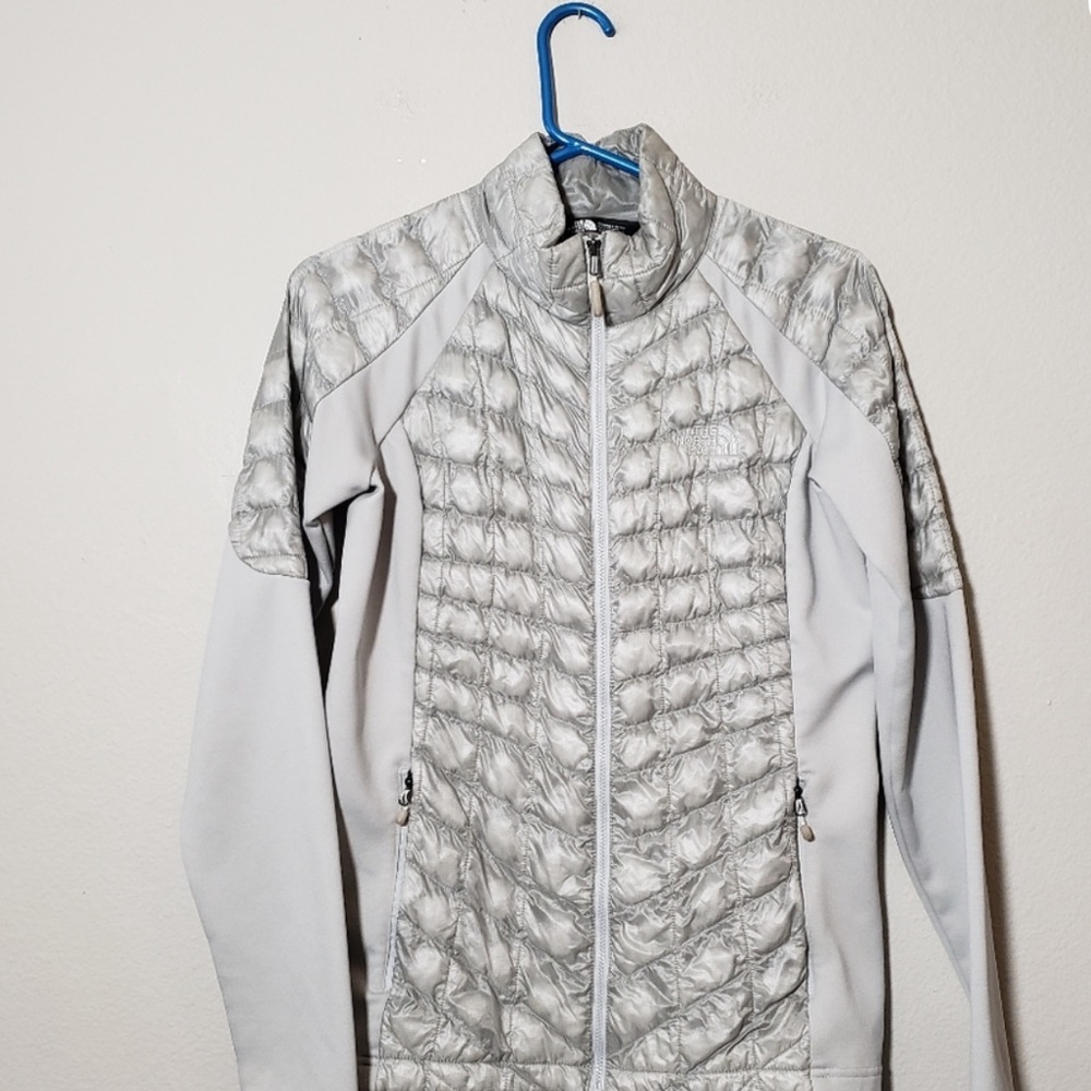 NORTH FACE Thermoball Hybrid Full Zip light grey jacket women's Small
